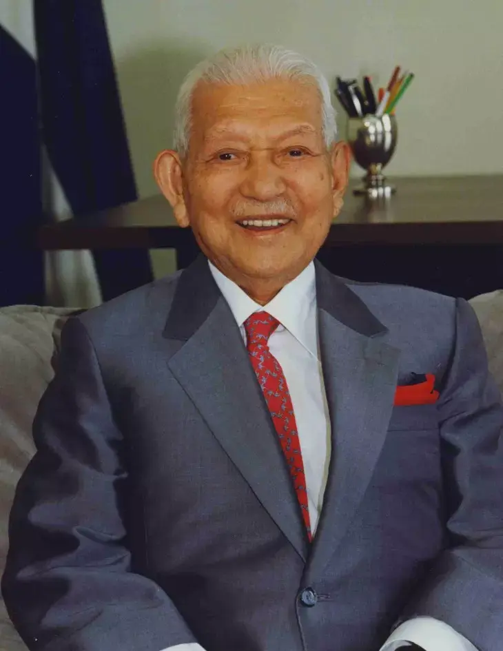 Az öreg Sasakawa. Pnuao képe