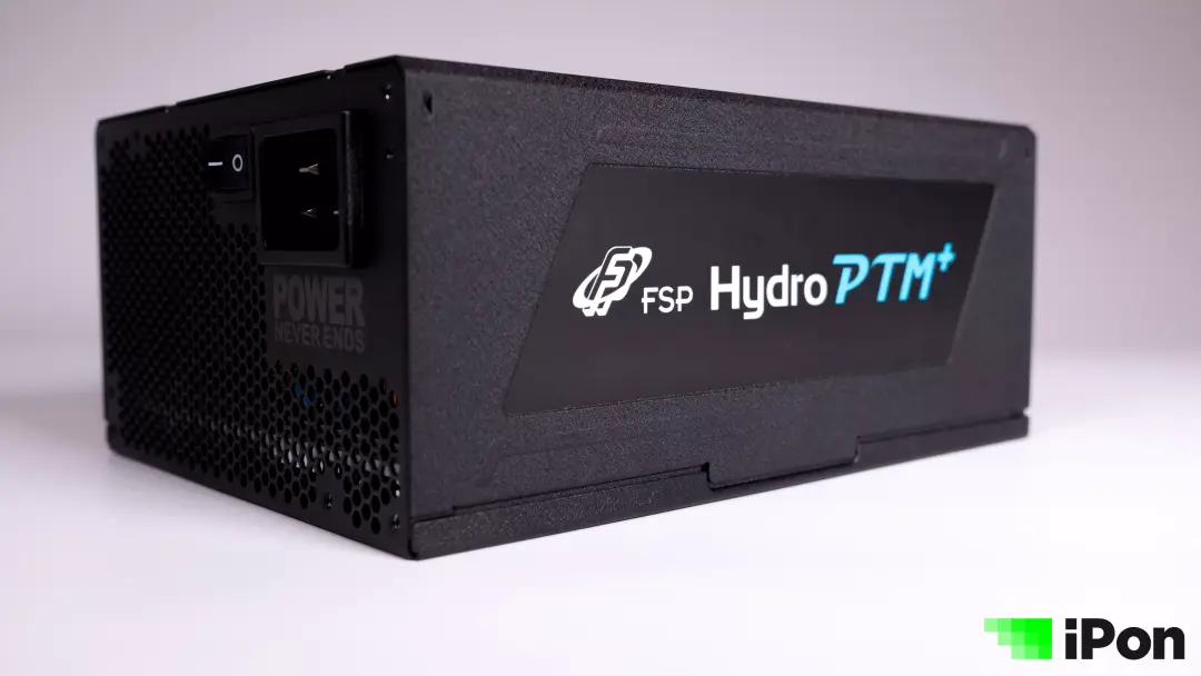 FSP Hydro PTM+ 1200W - víz és áram nem jó barátok