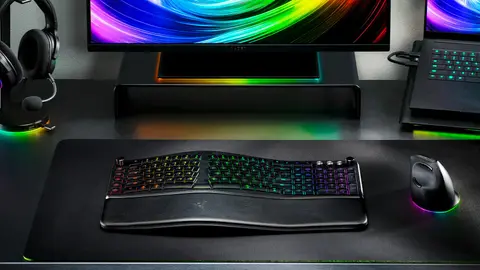 Ergonomikus vezeték nélküli billentyűzetet készített a Razer a sokat gépelő gamerek számára