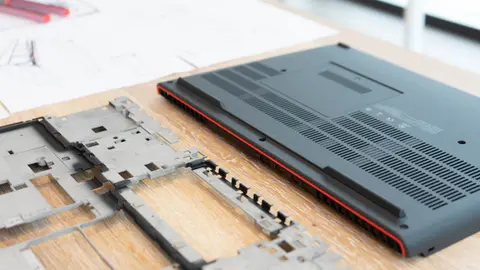 A Lenovo 20 év után lecseréli a ThinkPad sorozat különlegességét, a magnéziumból készített vázat