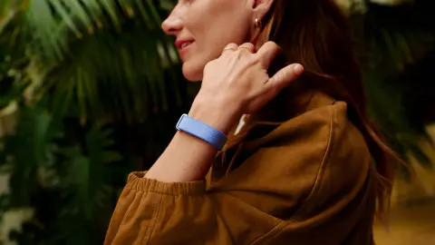 Fitbit Air néven Whoop ellenfelet mutatott be a Google