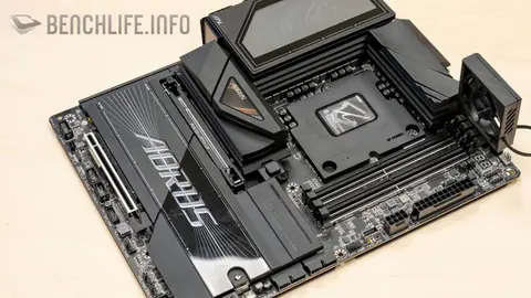 A Gigabyte megerősítette, tényleg egy Z990-es alaplapot villantottak a Computex 2026 alkalmával