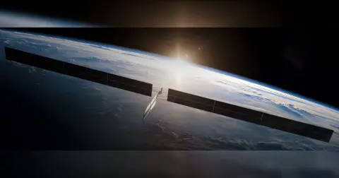 Elon Musk első világűrbe szánt adatközpontja hatalmas lesz és cserélhető AI hardvert kap