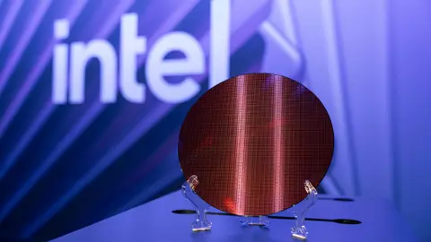 Az Intel 5 milliárd euró értékben hajt végre gyárbővítést Európa területén – Sok régió profitálhat belőle