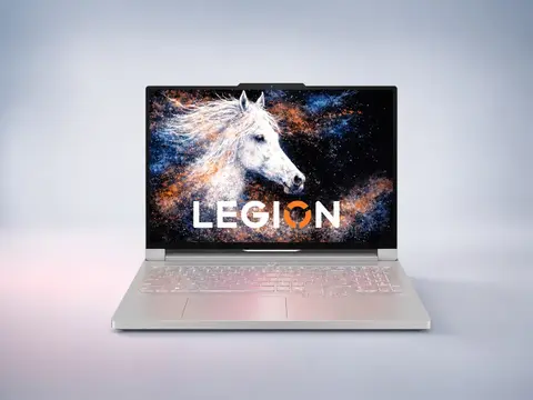 Lenovo je predstavil prvi prenosnik na svetu s tiskanim zaslonom OLED