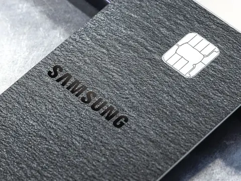 Saját hitelkártyával állt elő a Samsung, ezt is a Galaxy néven indította el