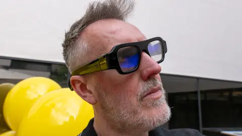 Bevetésre kész a Snap Specs kiterjesztett valóság szemüveg
