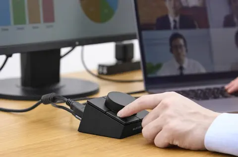 Sokoldalú USB-C portos dokkolót készített az Elecom – Egy tekerőgomb és négy programozható gomb is van rajta