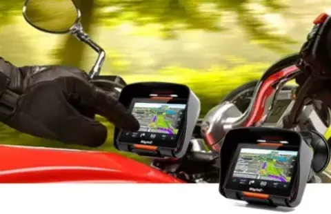 xRIDER – költséghatékony GPS motorosok számára