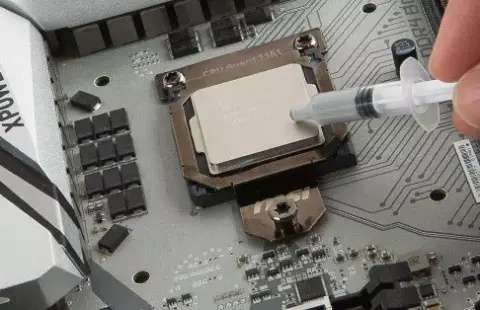 Az MSI megmenti a vetemedéstől a Skylake processzorokat