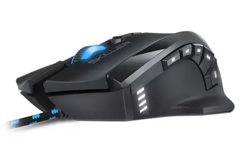 Súlyokat is kapott a Sharkoon legújabb gamer egere