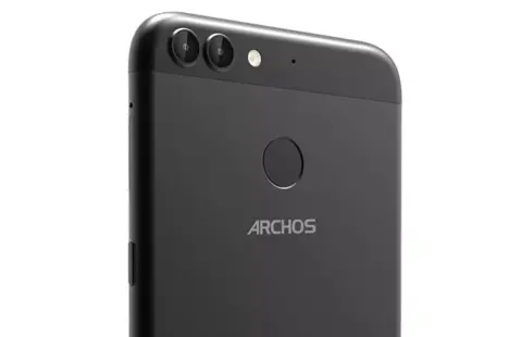 Két duálkamerás okostelefont mutatott be az Archos