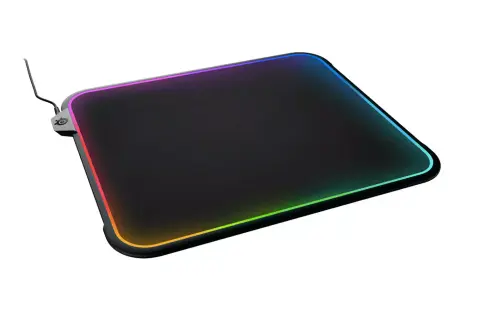 Újabb RGB LED alapú világítással ellátott egérpad érkezett