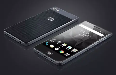 BlackBerry Motion – Sokáig bírja egy szusszal