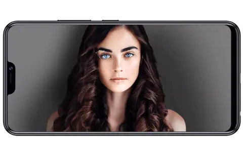 24 megapixeles szelfikamerával lépett a színre a Vivo V9