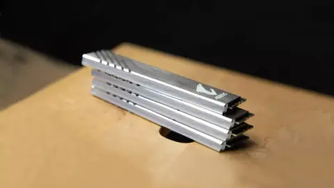 A Gigabyte belép a memóriapiacra