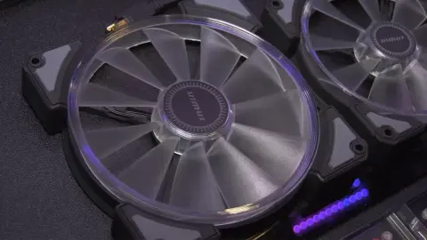 Az InWin új ventilátoránál a keret is forog a lapátokkal együtt