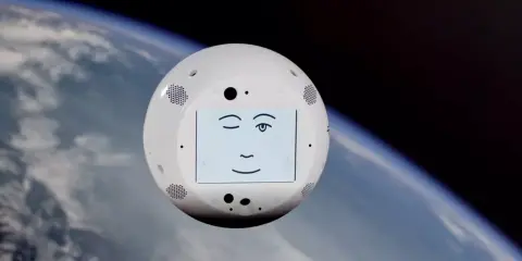 Robotbarátot kaptak az űrhajósok