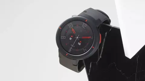 EKG és NFC került a Xiaomi új viselhető kiegészítőibe
