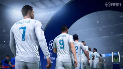 FIFA 19 – Az EA egész pályás letámadása a Konami ellen!