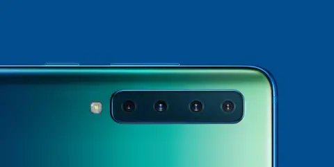 Íme világ első négykamerás okostelefonja, a Galaxy A9