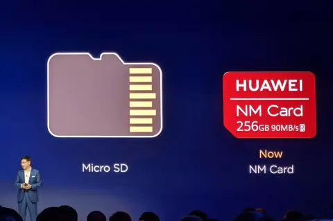 A MicroSD lesz a mobilipar következő áldozata?