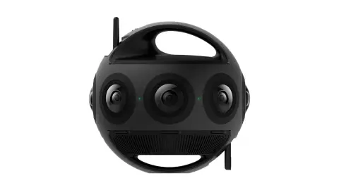 Brutális VR kamerát villantott az Insta360