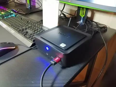 Zotac mini PC integrált AverMedia felvevő kártyával