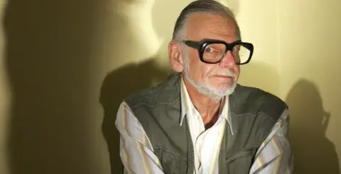 2020-ban jön George Romero zombis regénye