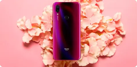 32 MPixeles szelfikamerával jön a megfizethető Redmi Y3