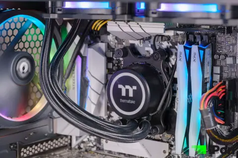 Thermaltake Level 20 GT RGB Plus – hiányzik a plus ?