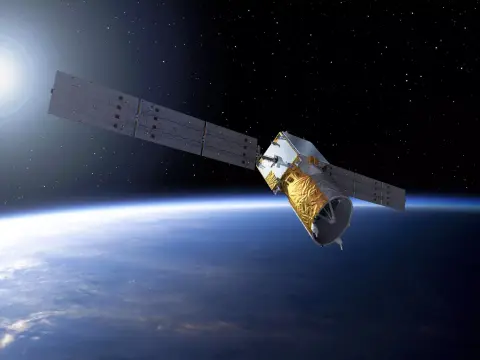 Majdnem űrkarambolt okozott a SpaceX egyik új műholdja
