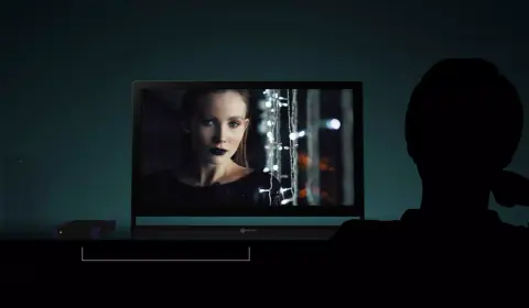 Limitált kiadású 4K-s OLED monitort villantott az Eizo