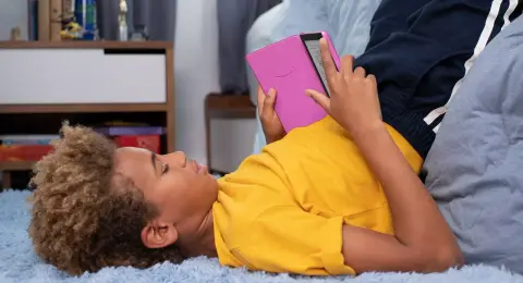 Már gyerekeknek is kínál e-könyv olvasót az Amazon