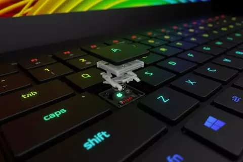 Itt a világ első optikai kapcsolós notebook billentyűzete