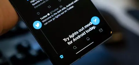 Új sötét módot kapott az androidos Twitter