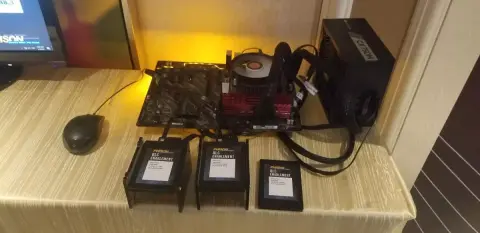 8 és 16 TB-os SSD-k is készülhetnek az új Phison SSD vezérlővel