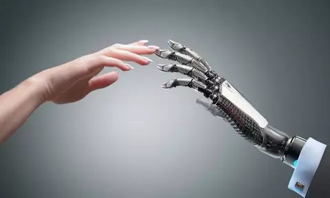 Izzadó robotok oldhatják meg a túlmelegedési problémákat