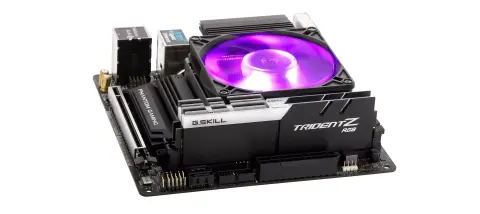 Alacsony profilú, RGB-s CPU hűtő a Cooler Mastertől