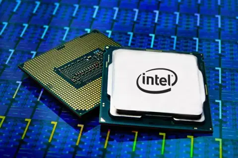 Fotókon az Intel Core i9-10900-as processzor