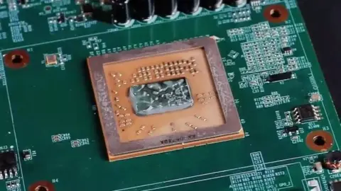 Felbukkant egy kínai processzorral rendelkező mini PC