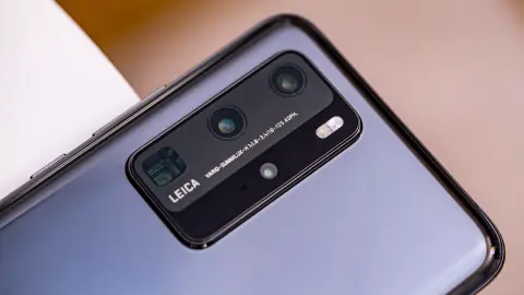 Netről lopott DSLR képpel reklámozták a Huawei P40 Prót
