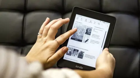 Új színekben jött a Kindle Paperwhite