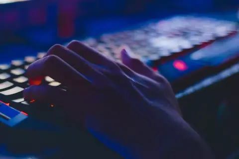 Megdorgálta az amerikai hadsereget a Twitch