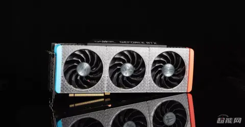 LEGO dizájnt kapott a Galax GeForce RTX 3090-ese