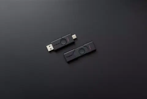 USB-A és USB-C porttal érkeznek az új DataTraveler Duo pendrive-ok