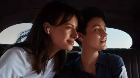 Aktív zajszűrővel és igen alacsony késleltetéssel jött az Oppo Enco X füles