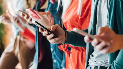 Az iPon legjobb telefonos ajánlatai az ünnepi szezonra
