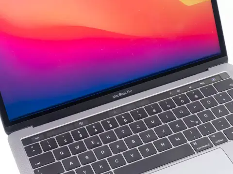 Baj van a 2017-es MacBook Pro kijelzőjével