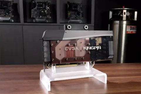 Az extrém tuningosokat célozza az EVGA legújabb GeForce RTX 3090-ese